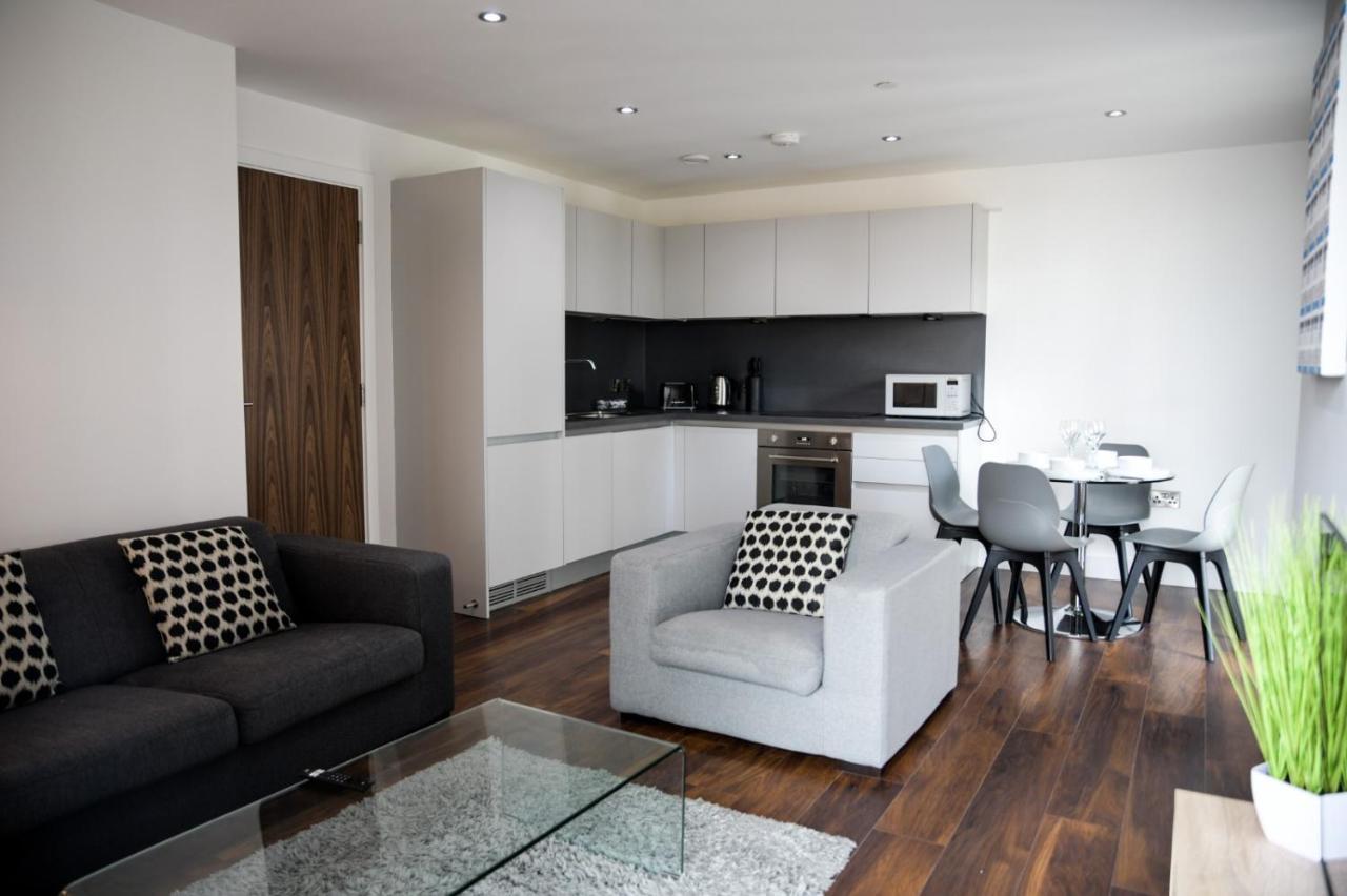 Onpoint Apartments - Spacious 2 Bedroom Apt - City Centre With Balcony Манчестер Экстерьер фото