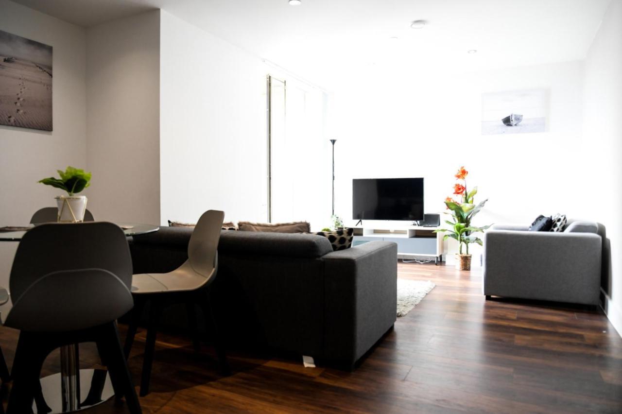 Onpoint Apartments - Spacious 2 Bedroom Apt - City Centre With Balcony Манчестер Экстерьер фото