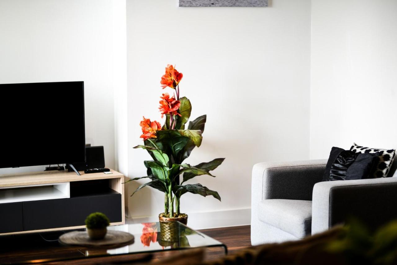Onpoint Apartments - Spacious 2 Bedroom Apt - City Centre With Balcony Манчестер Экстерьер фото