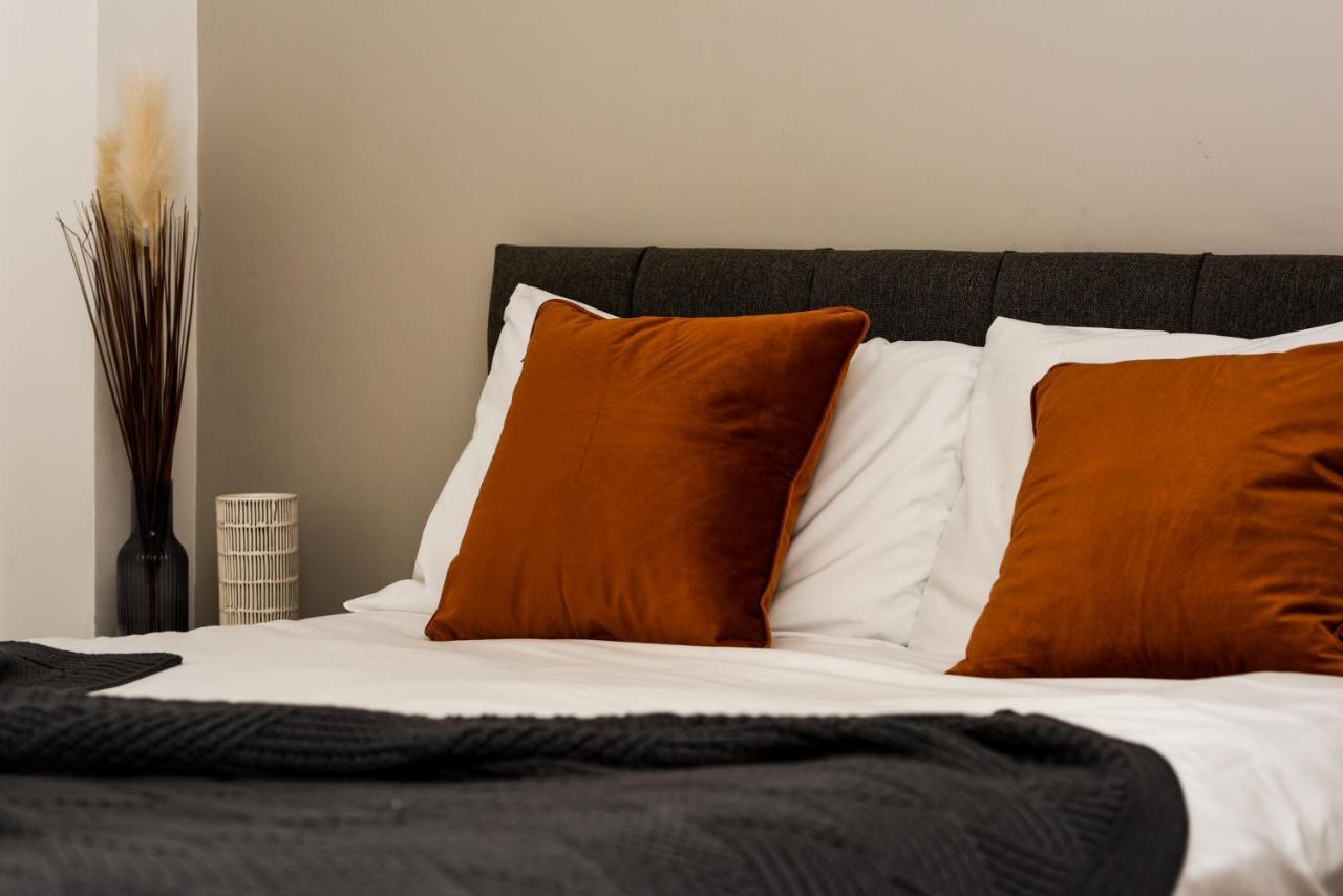 Onpoint Apartments - Spacious 2 Bedroom Apt - City Centre With Balcony Манчестер Экстерьер фото