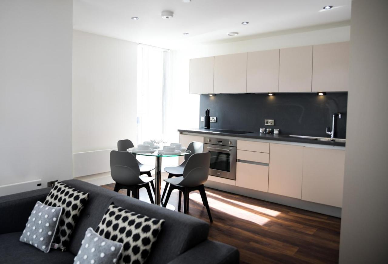 Onpoint Apartments - Spacious 2 Bedroom Apt - City Centre With Balcony Манчестер Экстерьер фото